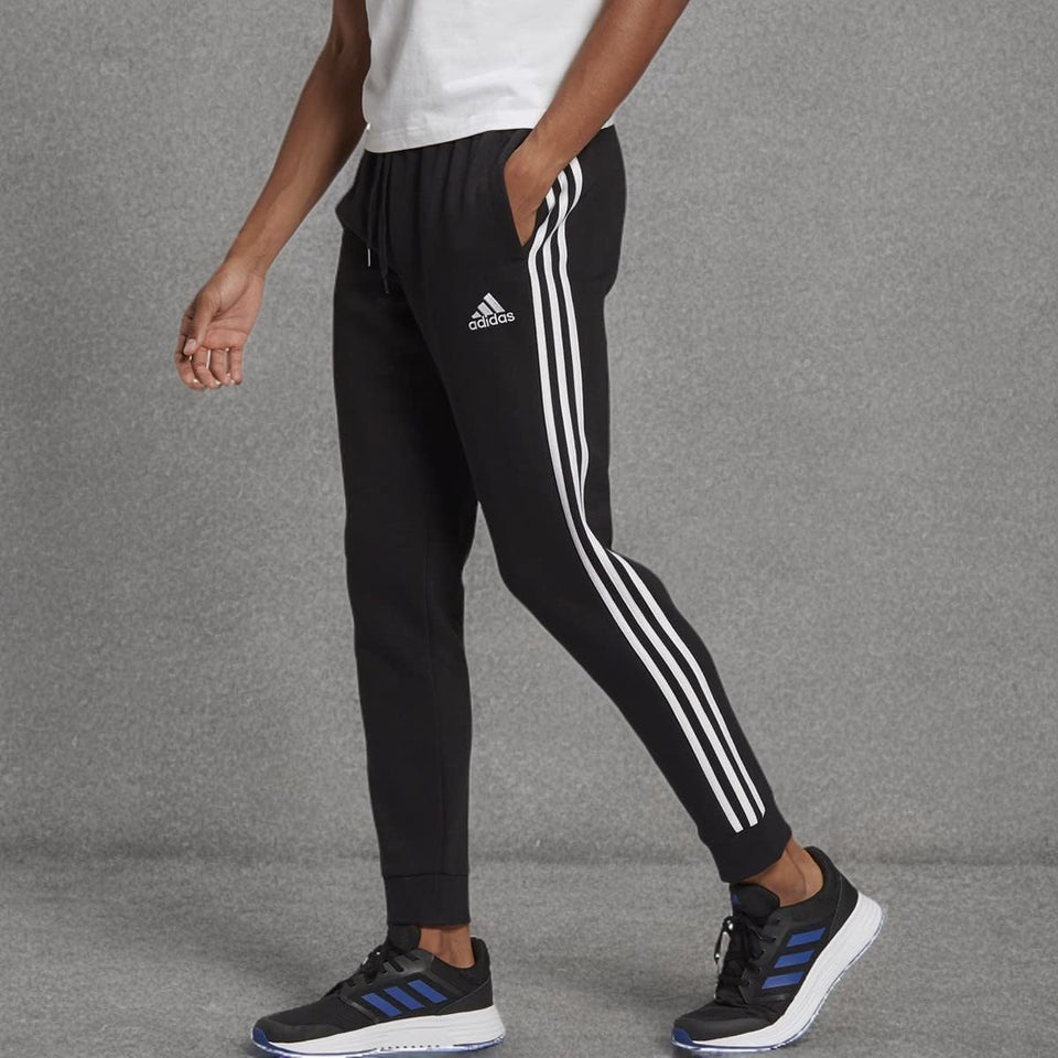 Men's Essentials Fleece Tapered Cuff 3-Stripes Pants